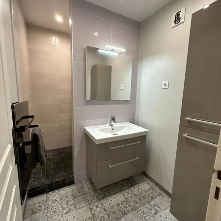 A Avec Parking 公寓 博讷